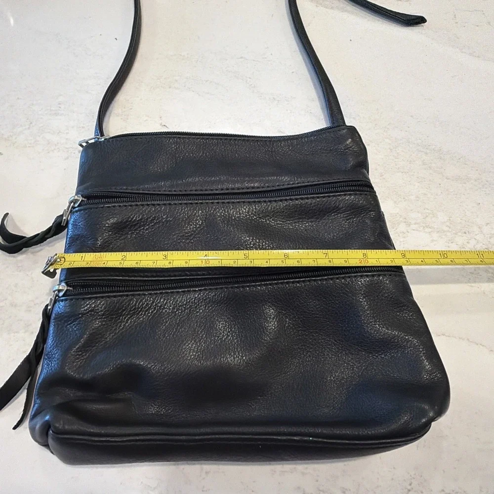 Vintage Sven Berkeley USA Black Pebbled Leather Zipper Crossbody Handbag EUC